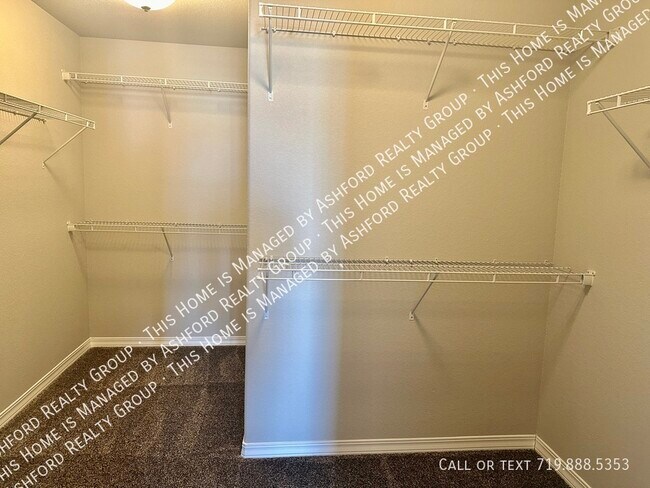 Building Photo - 7351 Coppermine Ct