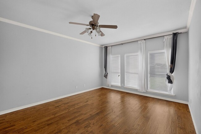 Building Photo - Spacious 4-Bedroom Home with Bonus Room and Large Backyard in Caruth Lake
