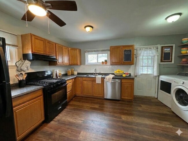 Building Photo - 4105 Elbern Ave