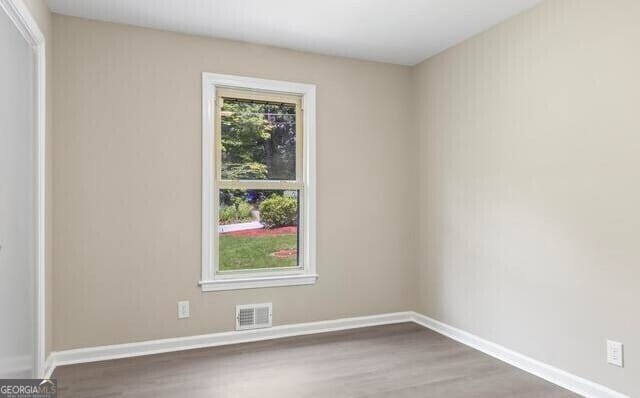 Building Photo - 1523 Delia Dr