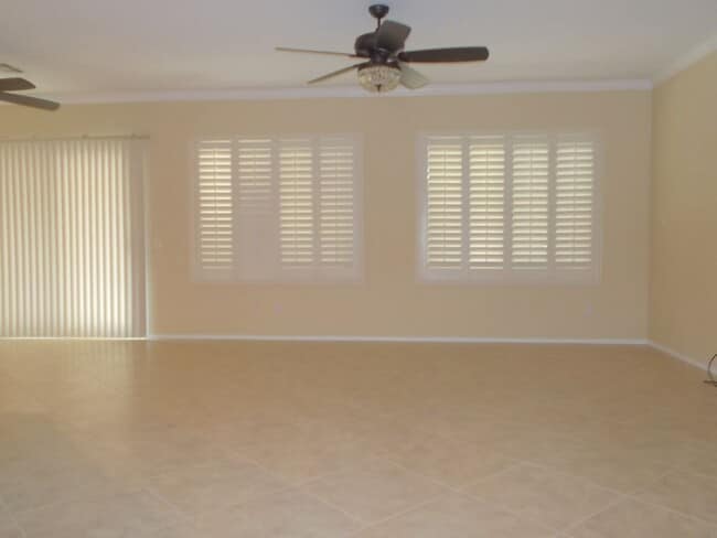 Building Photo - Elegant Single-Story Home in a Gated Commu...