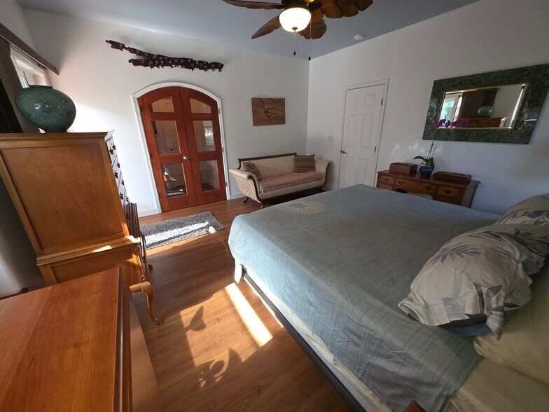 Building Photo - 1367 Kakae Pl