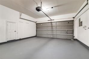 Building Photo - 1318 Peden St