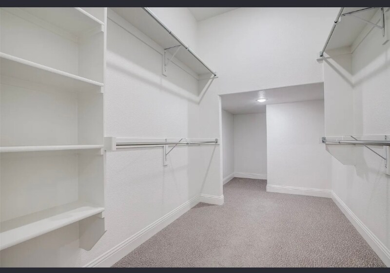 Building Photo - 4184 Curtiss Dr