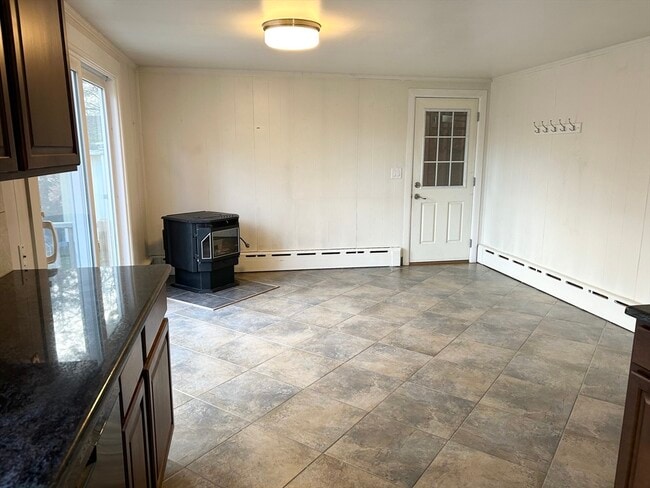 Building Photo - 75 Marlboro Rd