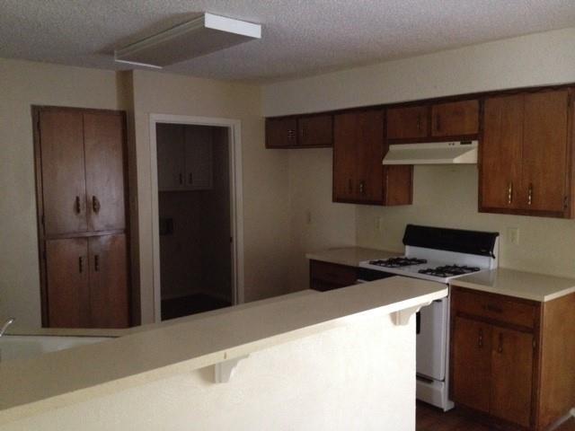 Building Photo - 8304 Kearsarge Dr
