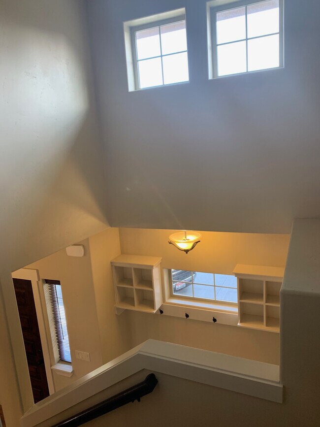 Building Photo - 5815 N SAGUARO HILLS P