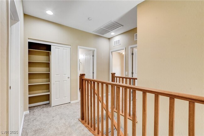 Building Photo - 5531 Alden Bend Dr