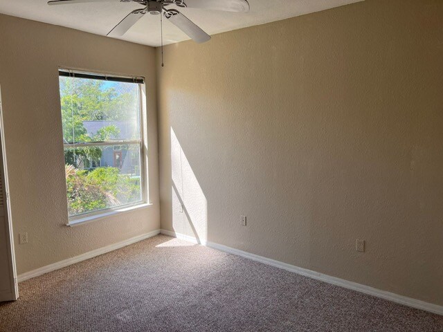 Building Photo - 1400 Lake Shadow Cir