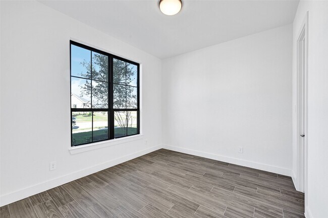 Building Photo - 31003 Vintage Crk Ln