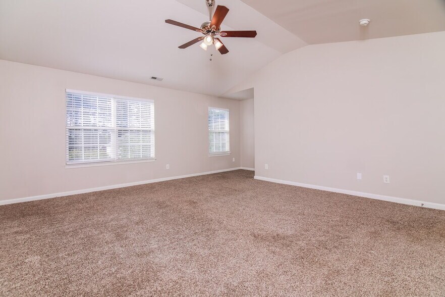 Building Photo - 1008 Martin Bench Ct