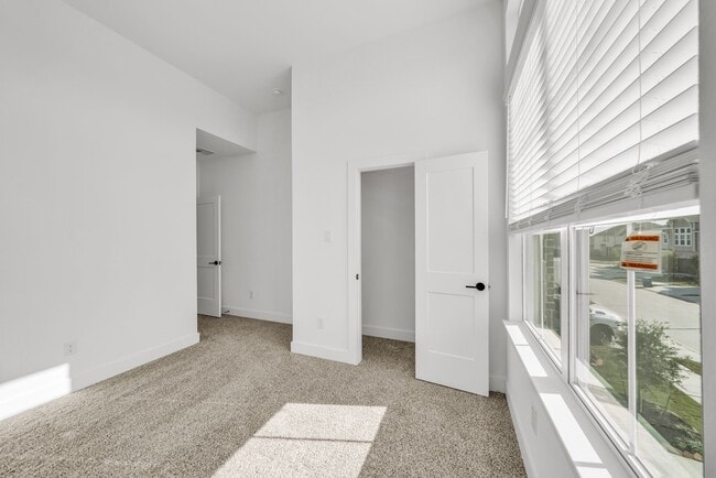 Building Photo - 12730 Maravillas Gap Ln