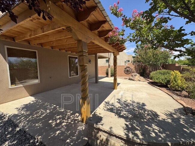 Building Photo - 4924 Costa Maresme Dr NW