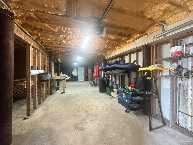 Building Photo - 344 Fort Pickens Rd