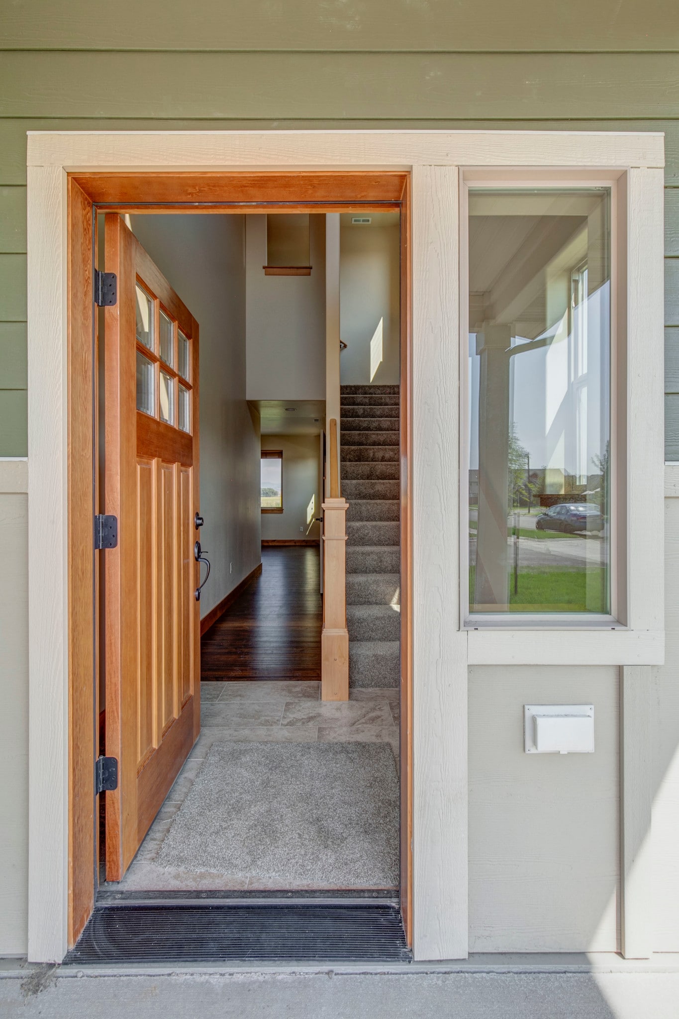 Building Photo - 4737 Sherwood Way