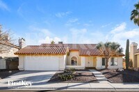 Building Photo - 134 Arbor Way