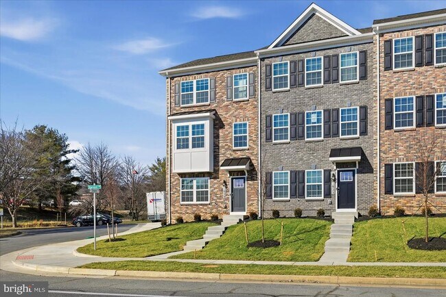 Building Photo - 1829 Harvest Dr