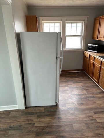 Building Photo - 231 Conklin Ave