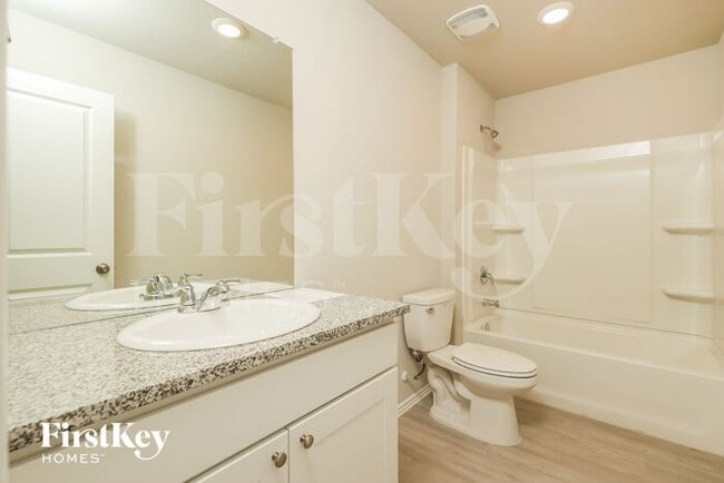 Building Photo - 14919 Watson Mill