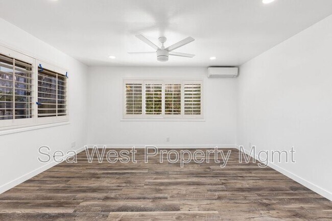 Building Photo - 889 Bracero Rd