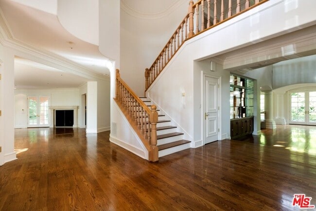 Building Photo - 1450 Cuesta Linda Dr