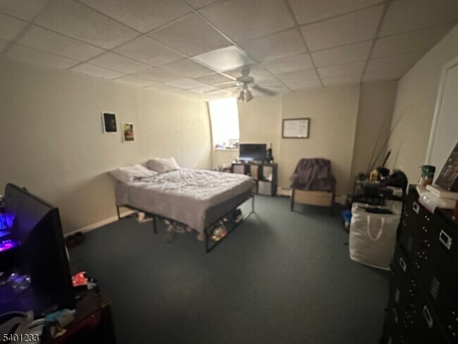 Building Photo - 17 Waverly Pl