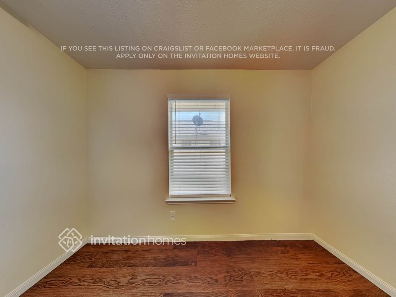 Building Photo - 6425 Mountain Pines Ln