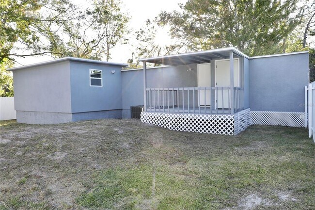 Building Photo - 1605 8th St