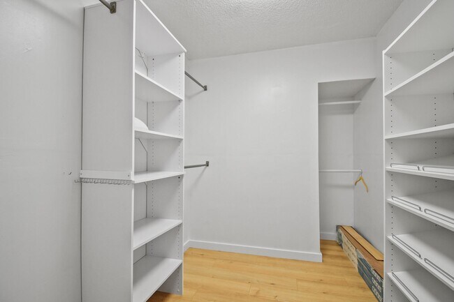 Building Photo - 125 CR 13 S