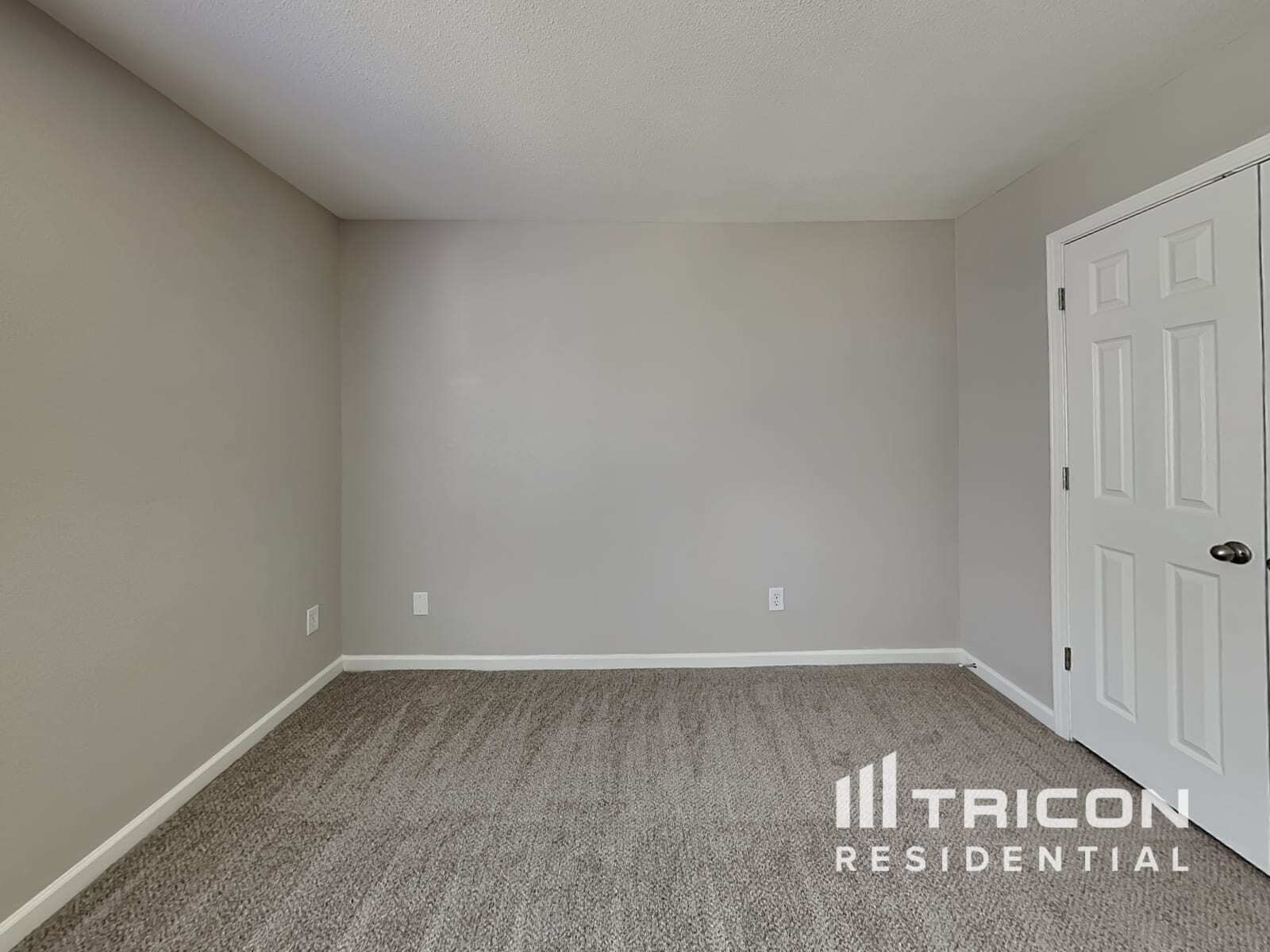 Building Photo - 9312 Tiger Lily Ln