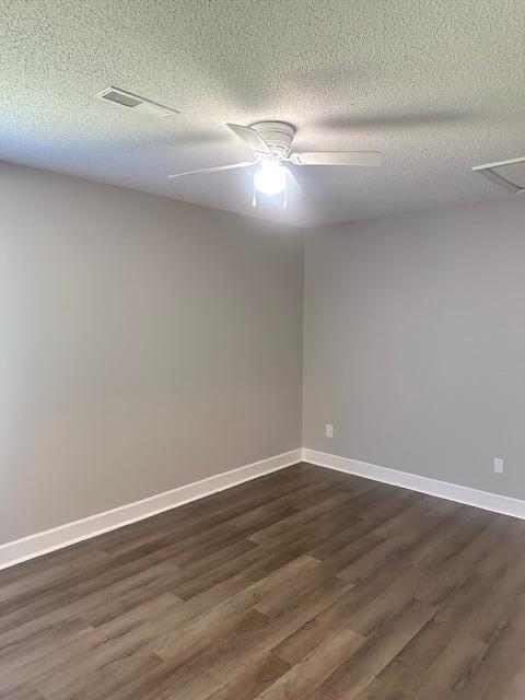 Building Photo - 1239 Village Way