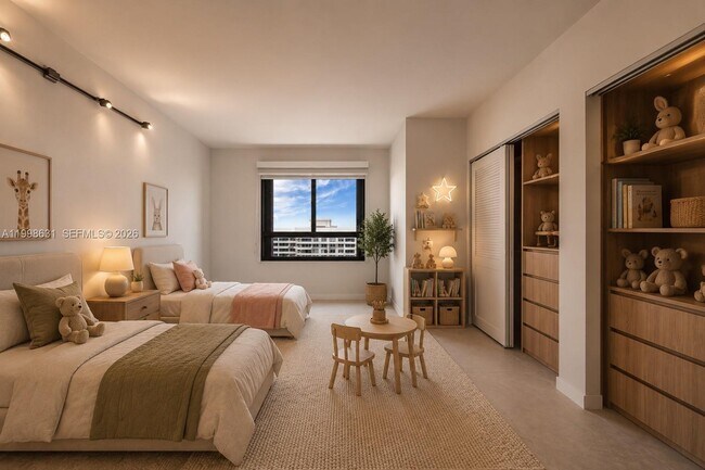 Building Photo - 251 Crandon Blvd