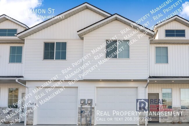 Building Photo - MOVE IN SPECIAL - BRAND NEW 3 bed 2.5 Bath...