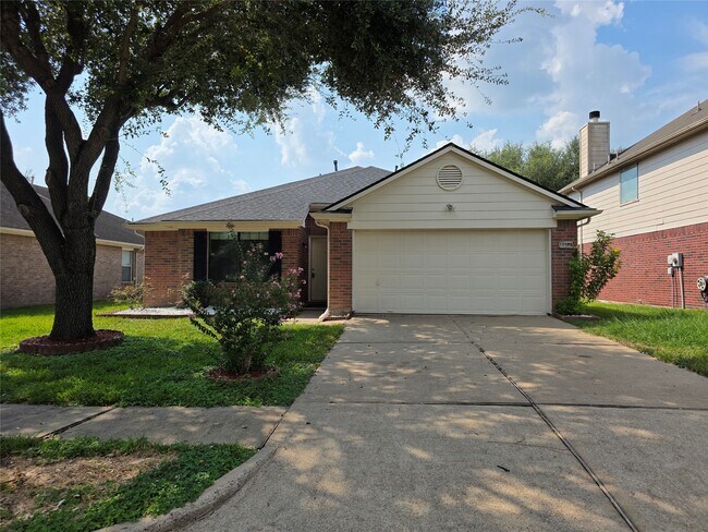 Primary Photo - 16106 Darwood Ct