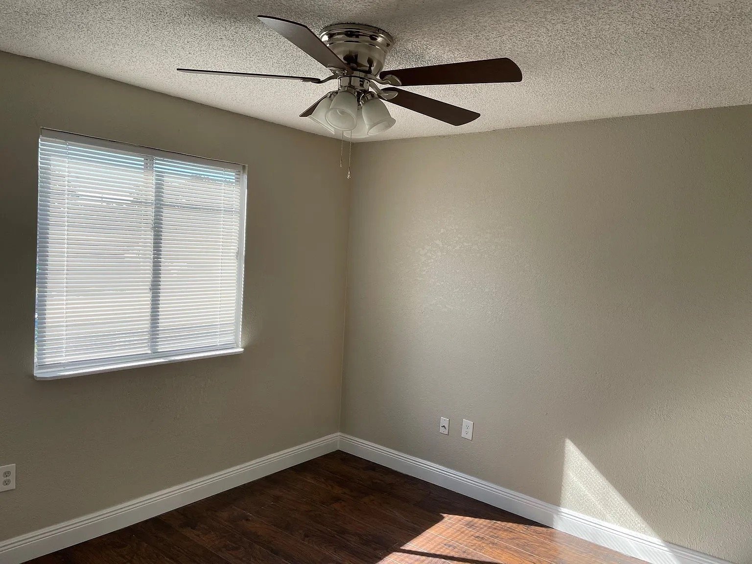 Building Photo - 1675 Sailpoint Dr