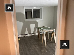 Building Photo - 2 bedroom in Chestnut Hill MA 02467