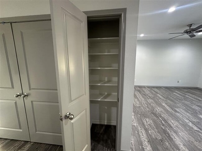 Building Photo - 13314 County Rd 285