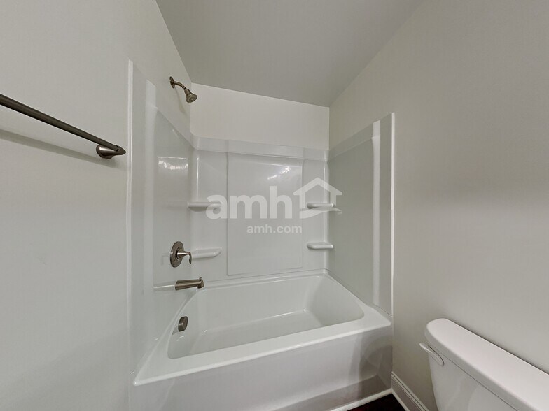Building Photo - 3791 Blackshear Pl
