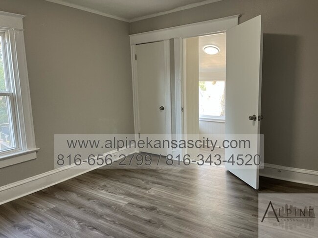Building Photo - Beautiful Rehab on Corner Lot in Midtown, ...