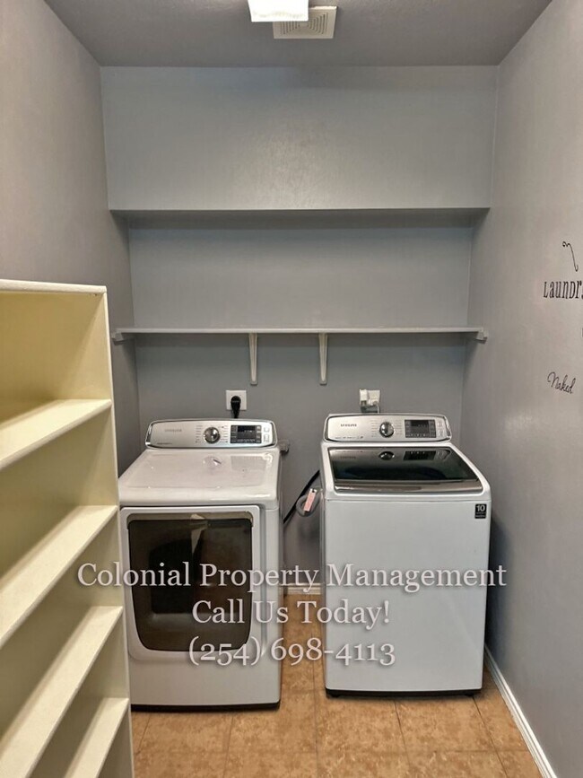 Building Photo - AVAILABLE NOW; APPLY AT OUR WEBSITE TODAY!!