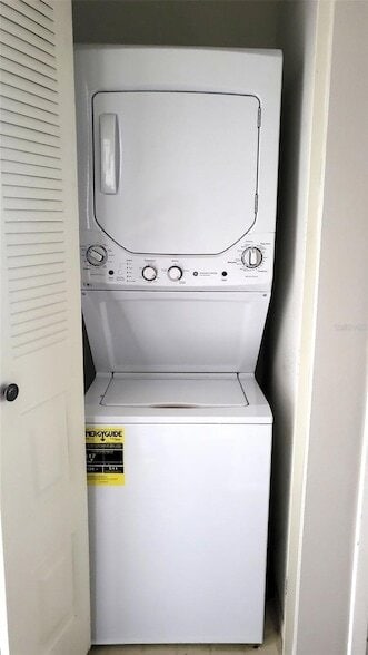 Building Photo - 721 Kensington Lake Cir