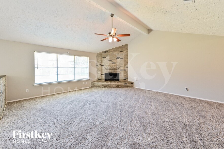 Building Photo - 8403 Rustwood Ct