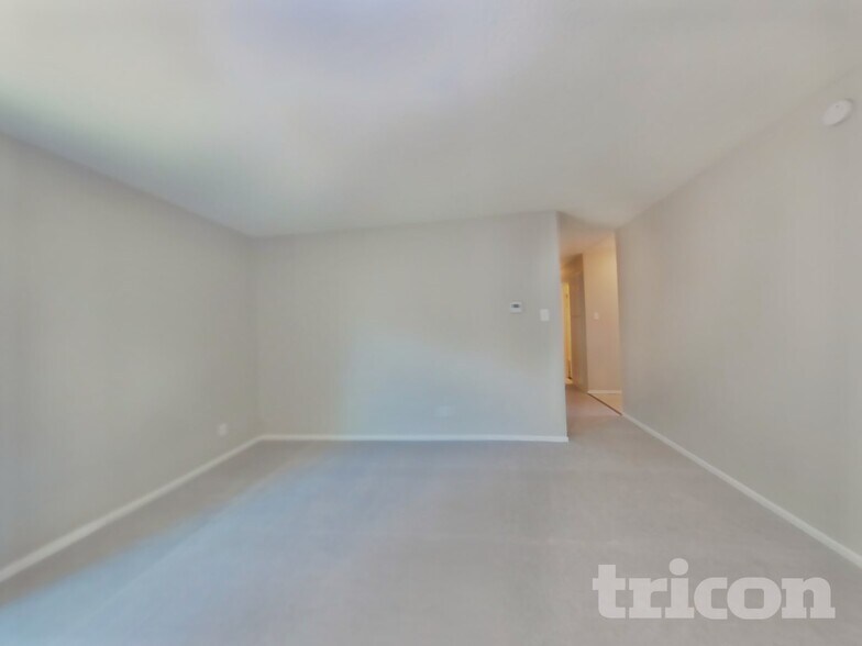 Building Photo - 2830 Judith Ln
