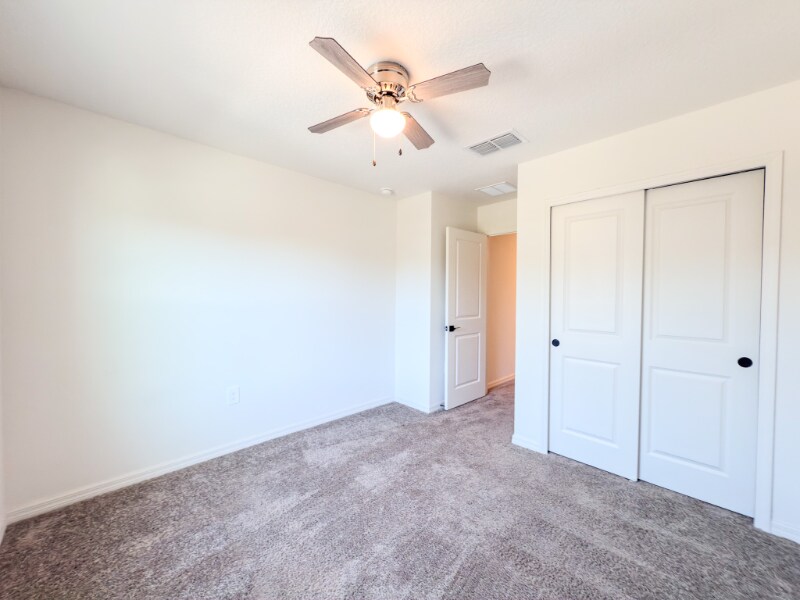 Building Photo - 9419 Westside Hls Dr