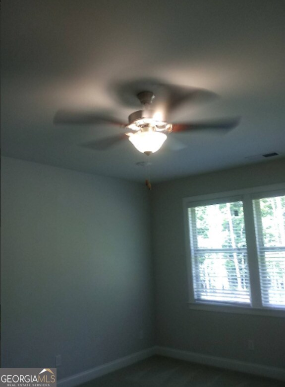 Building Photo - 124 Vivian Ln