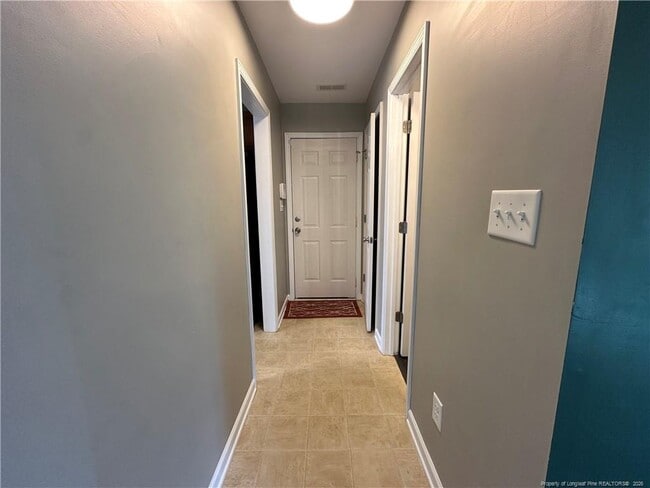 Building Photo - 66 Great Oak Ct