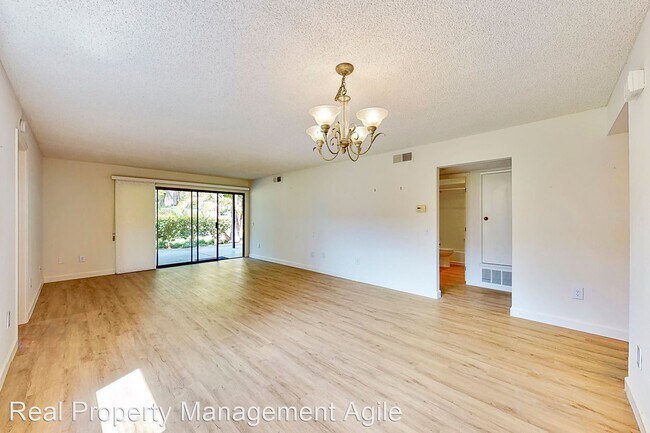 Building Photo - 3 br, 2 bath House - 31291 E Nine Drive