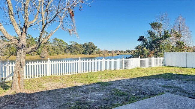 Building Photo - 2713 Kinsey Dr