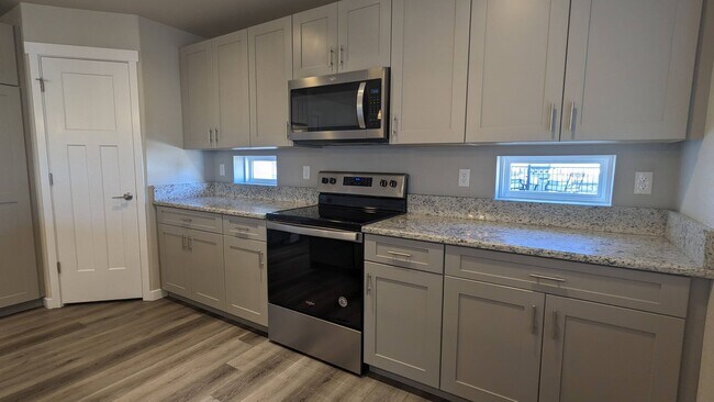 Building Photo - 4948 Wolf Moon Dr