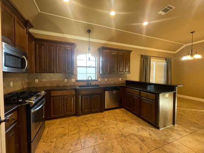 Building Photo - Gardens Of Southgate Beauty, Waiting for You!